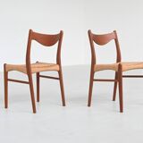 Arne Wahl Iversen set of six dining chairs in teak Glyngore Denmark 1960