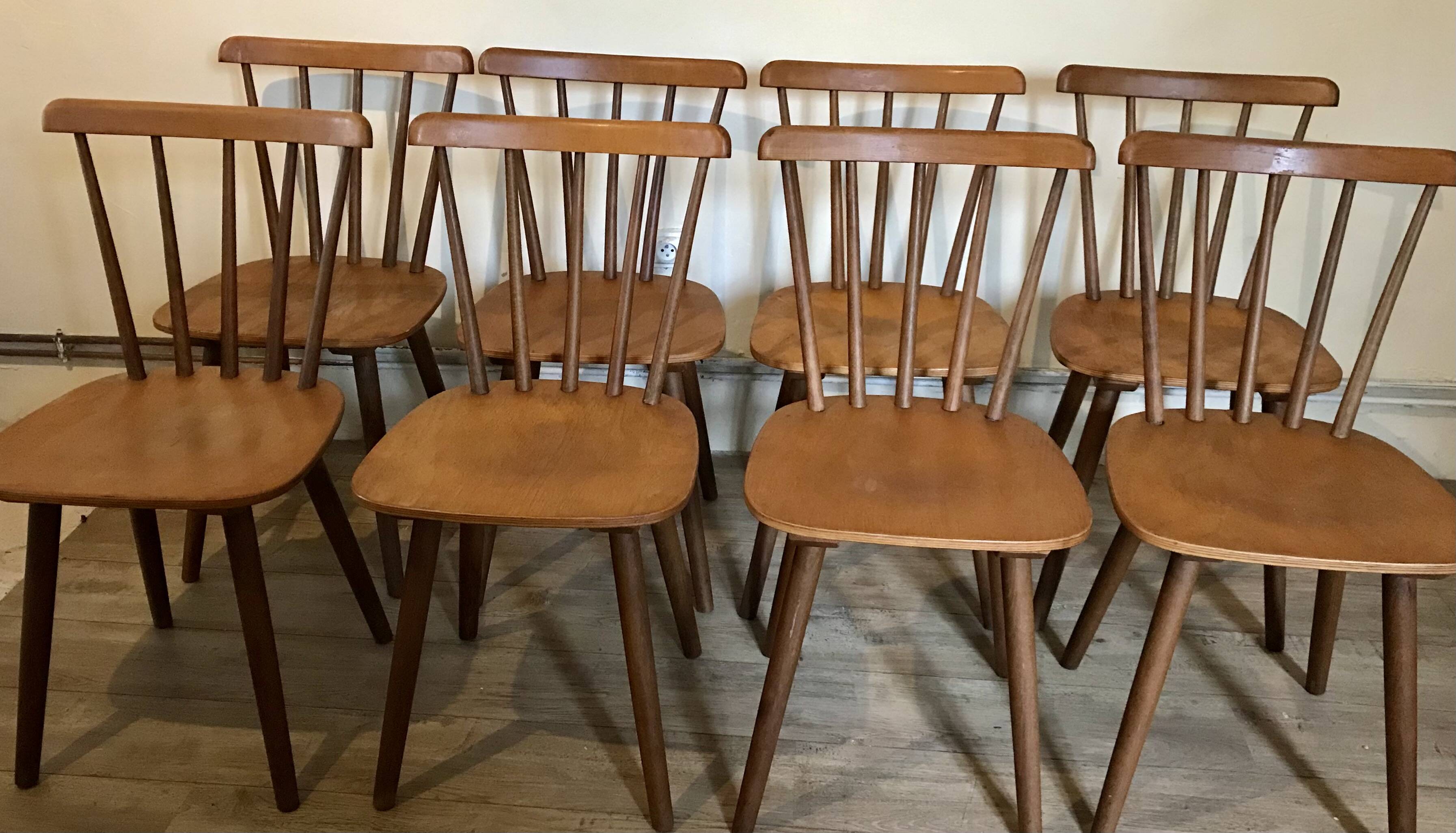 Set of 8 vintage chairs with bars and compass legs 1960