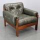 Fauteuil en cuir vert des années 70, Tchécoslovaquie.
