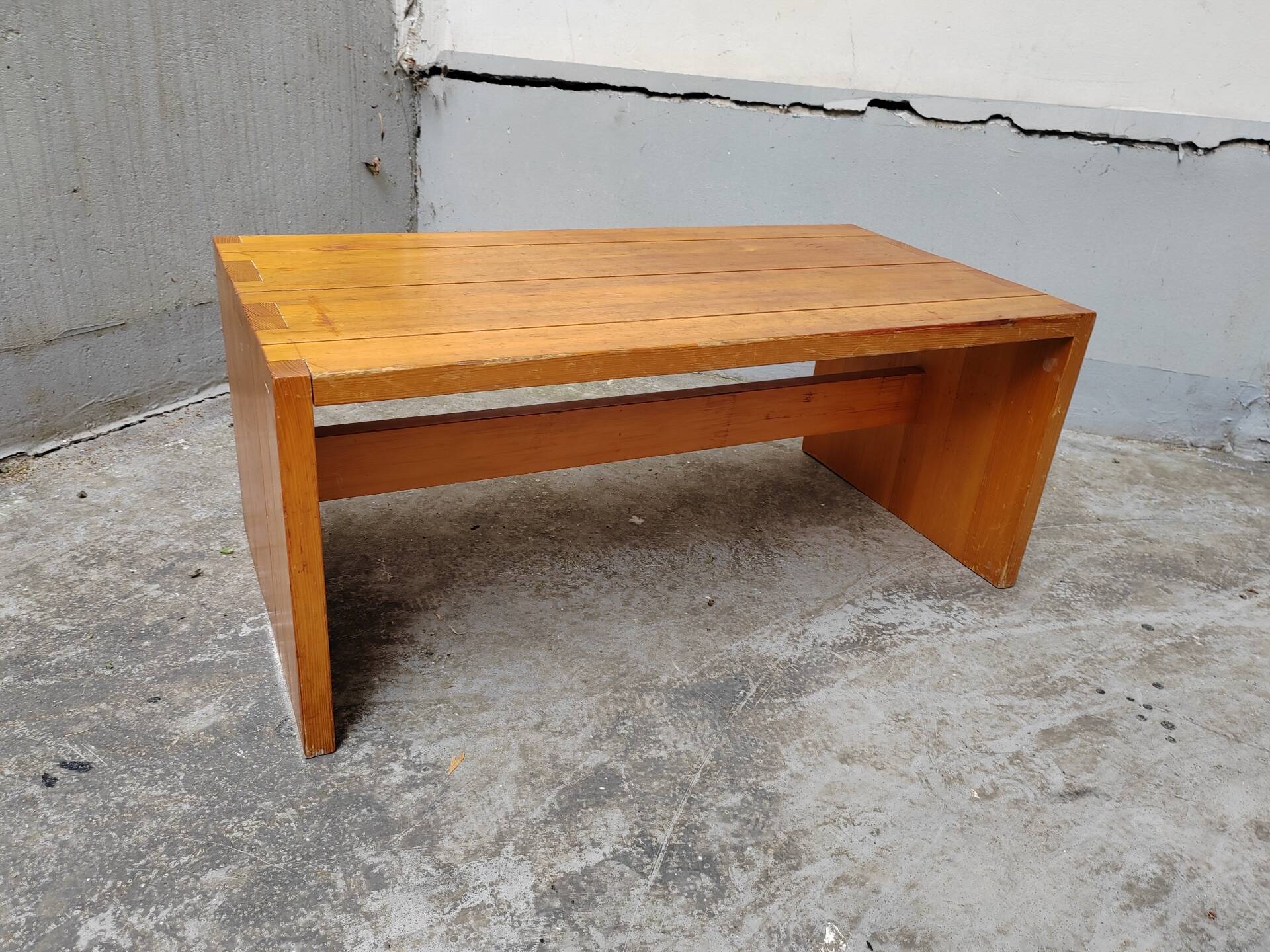 Table basse pin vintage