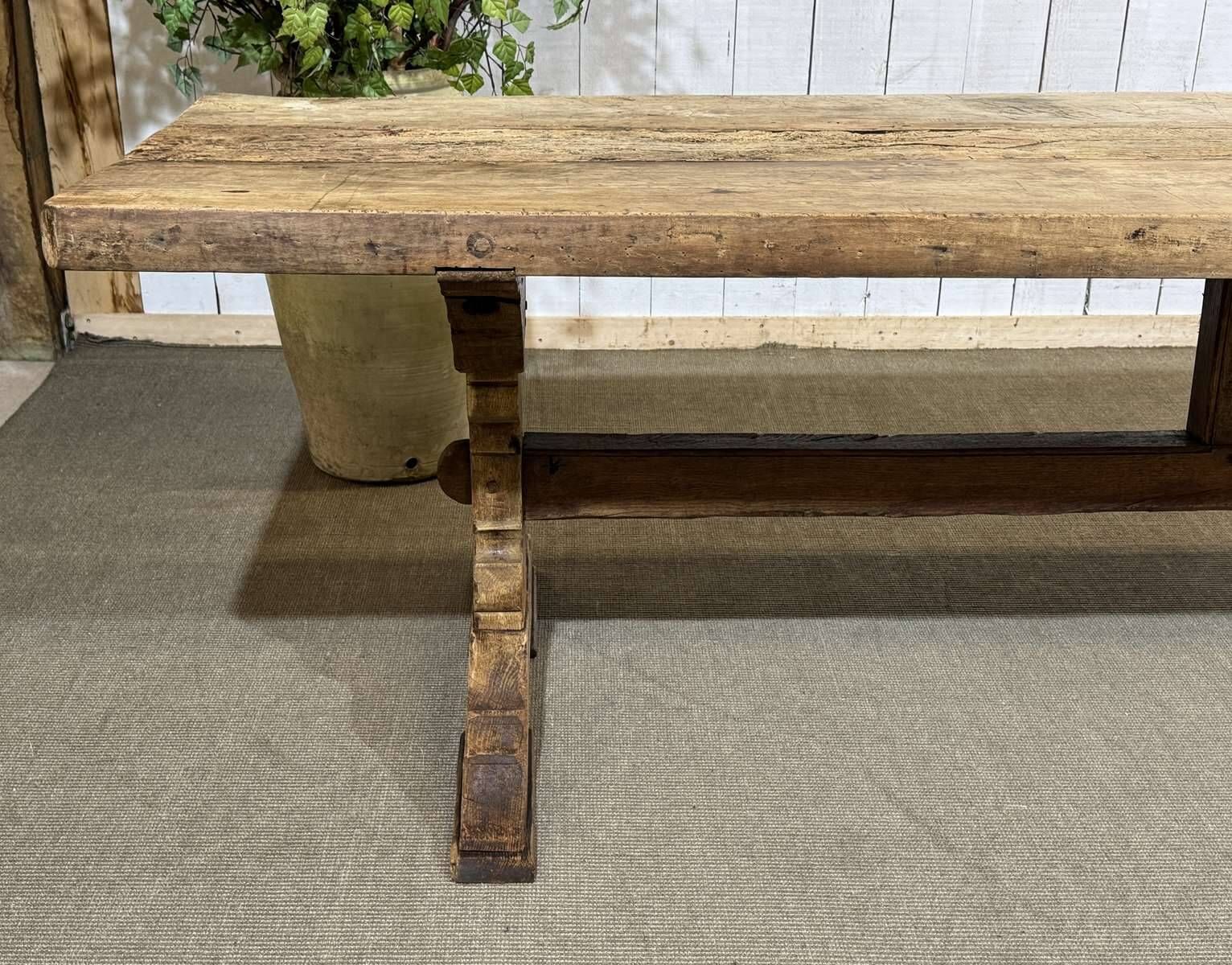 Table monastère en chêne brut XIXème