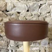Tulip foot stool in plastic and faux leather, 1970