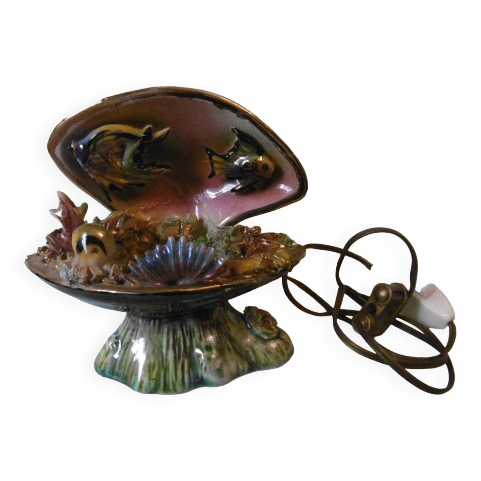 Vintage shell lamp