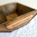 Ancienne auge en bois
