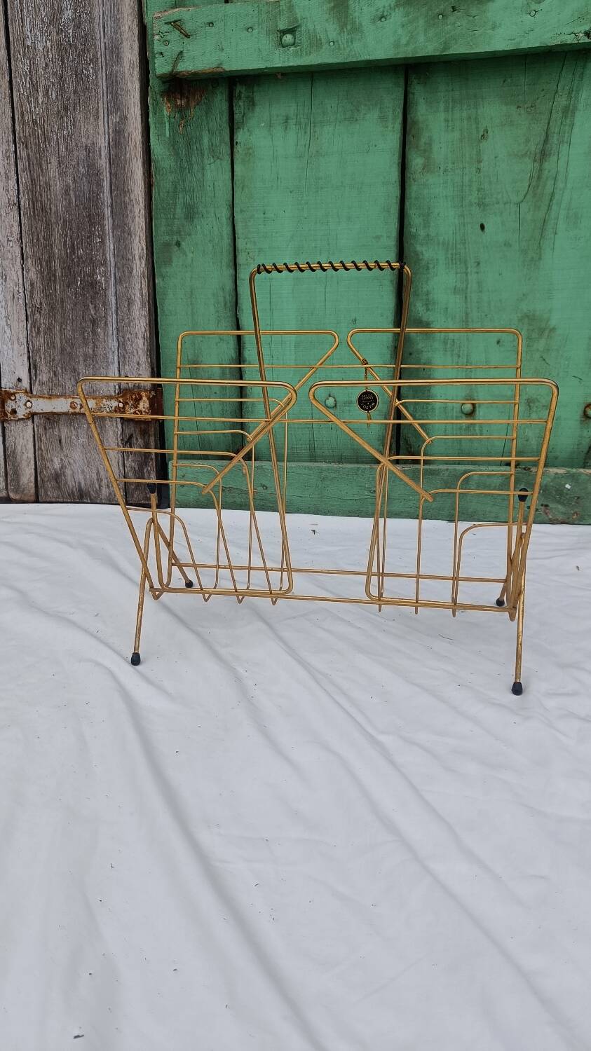 Vintage vinyl magazine rack