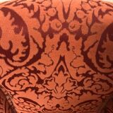Old toad armchair