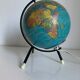 Globe vintage 1972 terrestre verre Taride tripode - 22 cm