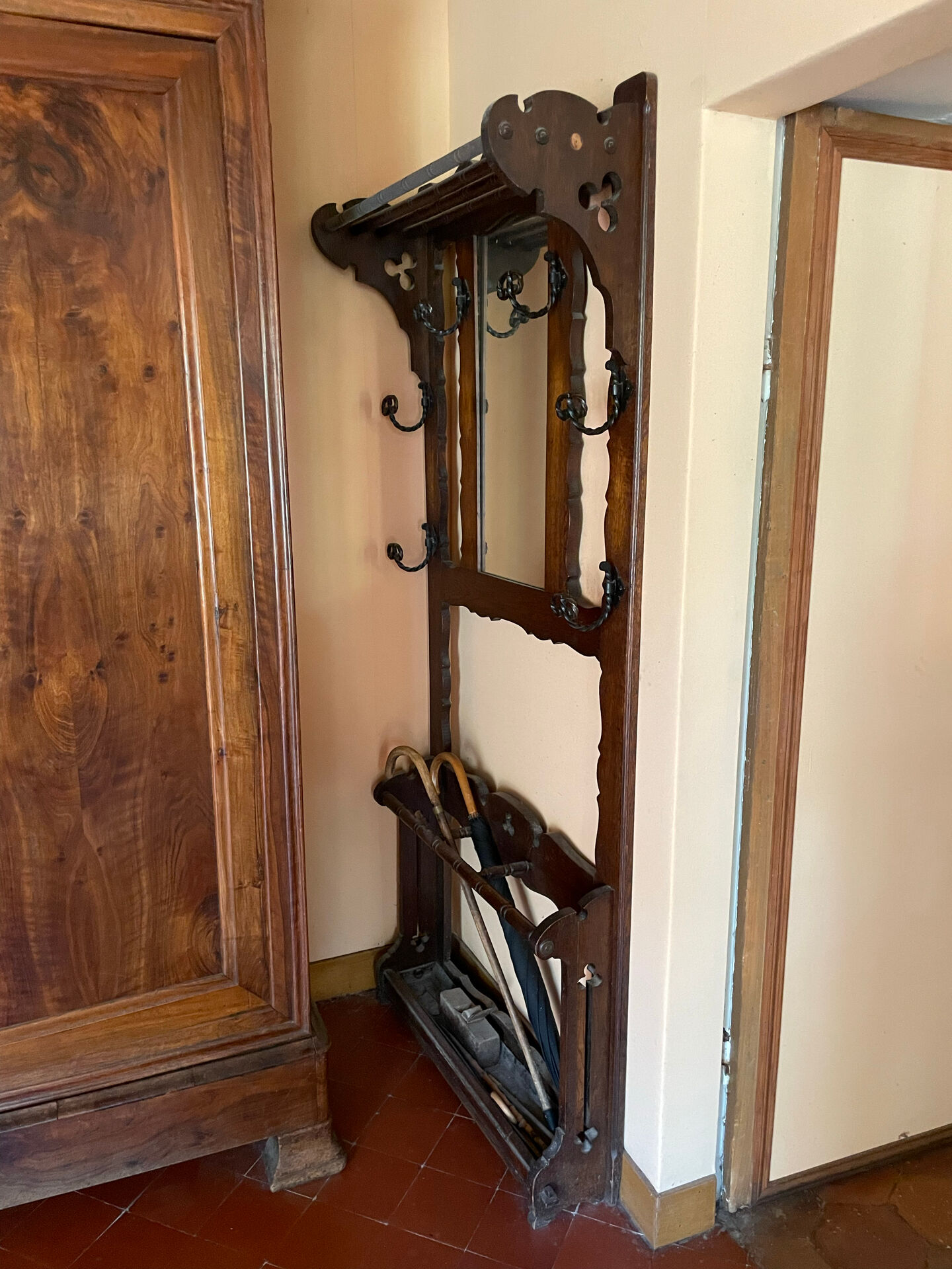Wardrobe from the late 19th century