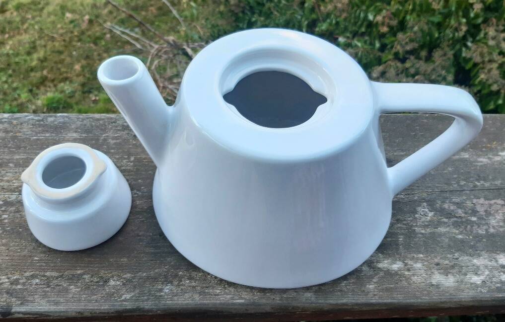 Vintage Ikea Varme teapot
