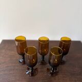 Set of 5 vintage 70s amber stemmed wine glasses
