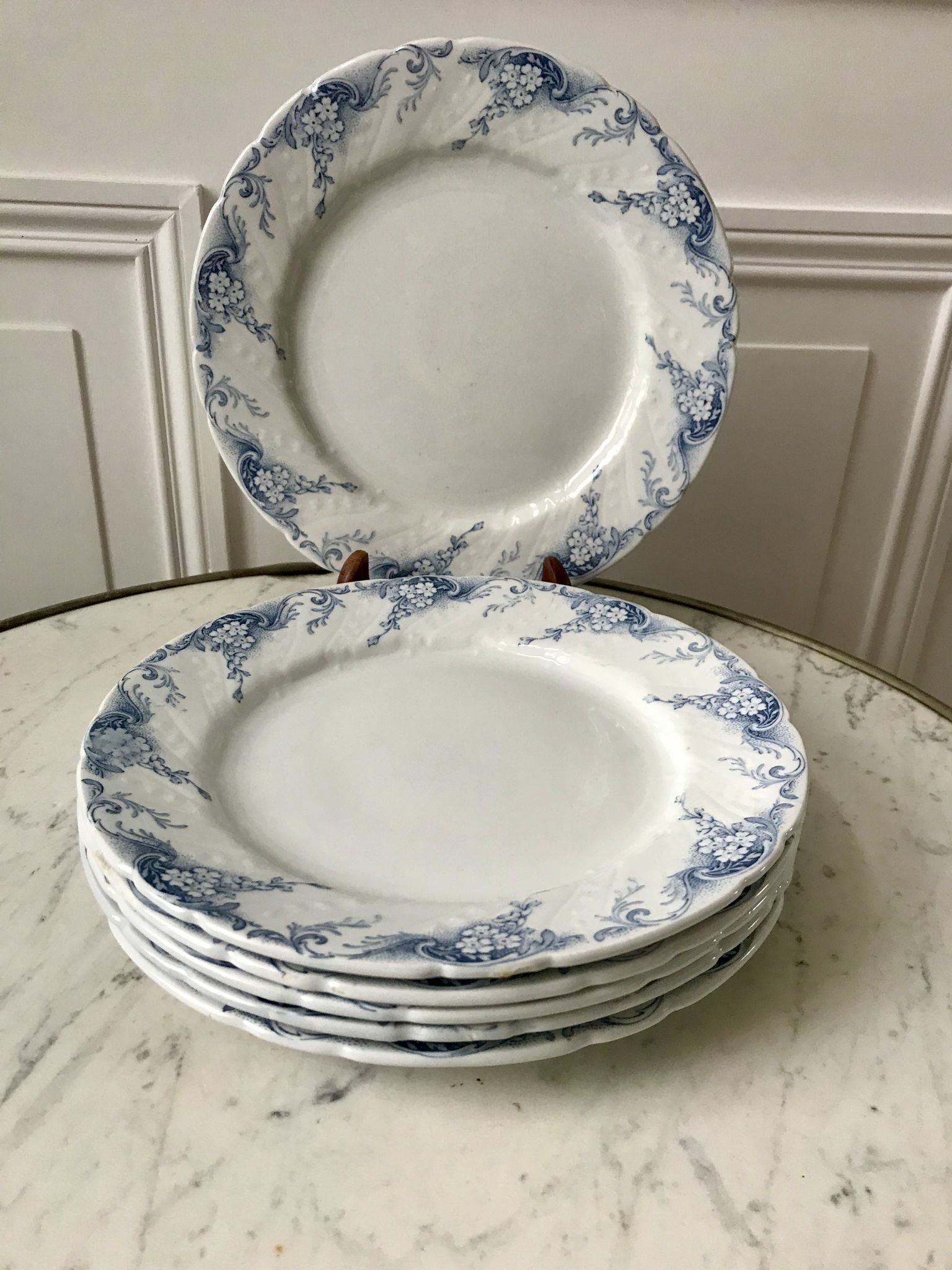 set of dessert plates in K&G Lunéville Iron Earth model "Angèle" late 19th century