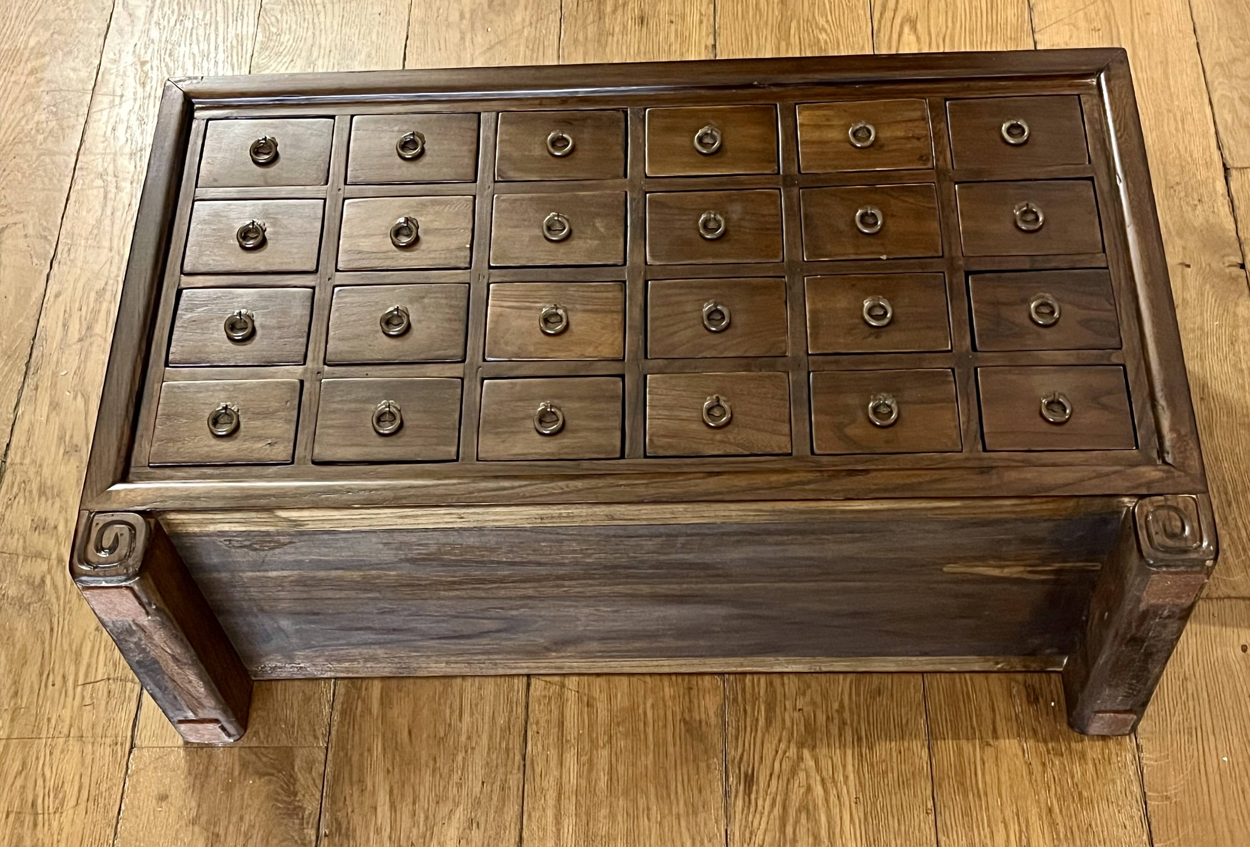 Trade furniture - drawers - very good condition