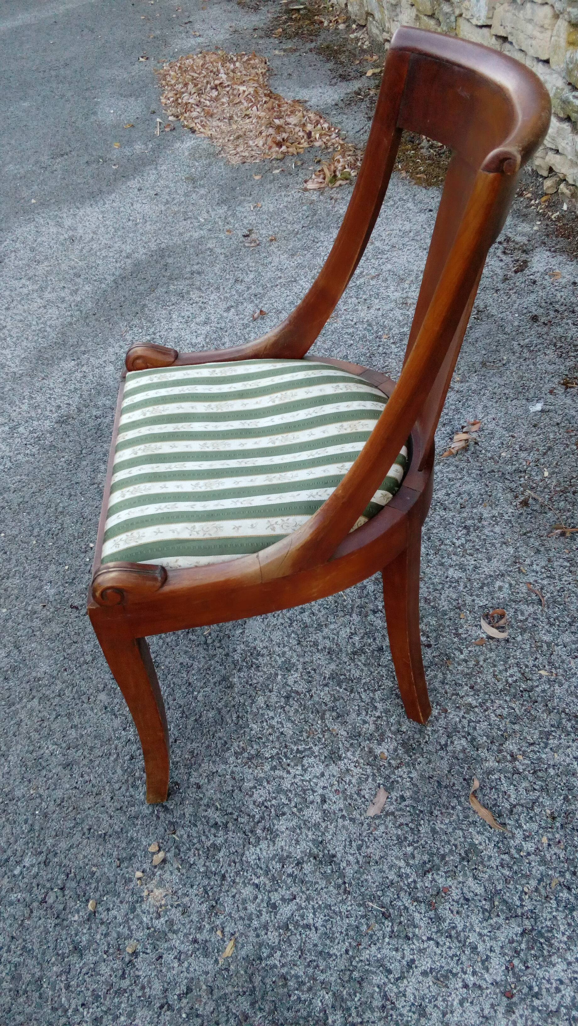 Suite of four mahogany gondola chairs