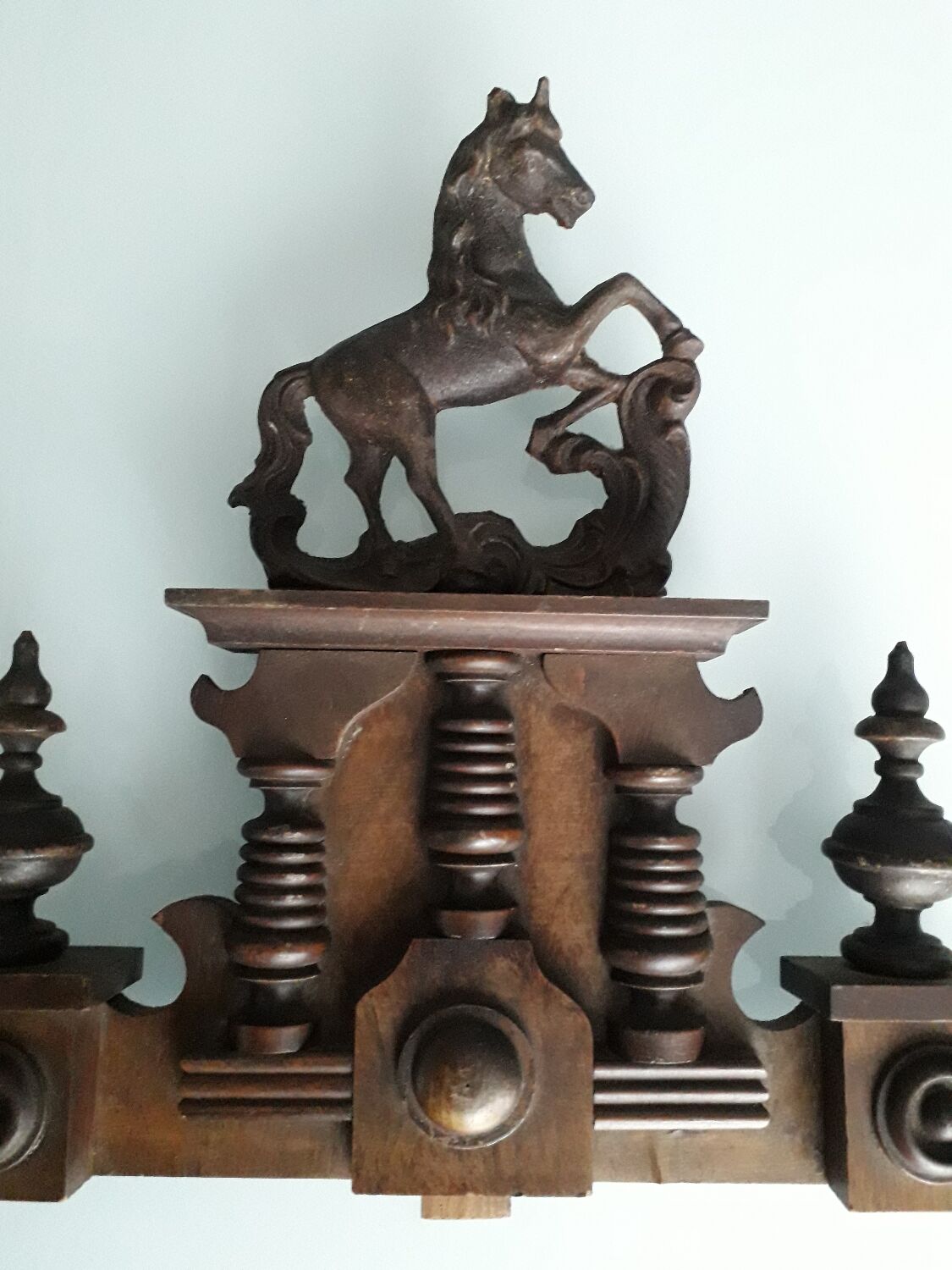 Fronton de meuble en bois 33 cm