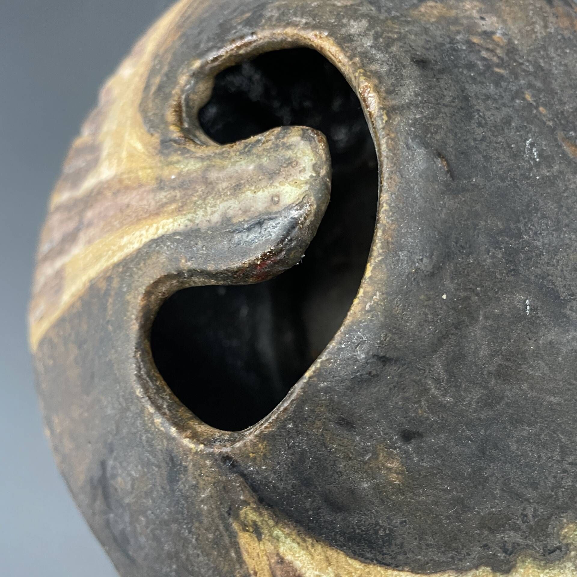 Sculptural ceramic vase Helmut Schäffenacker V27 – German design