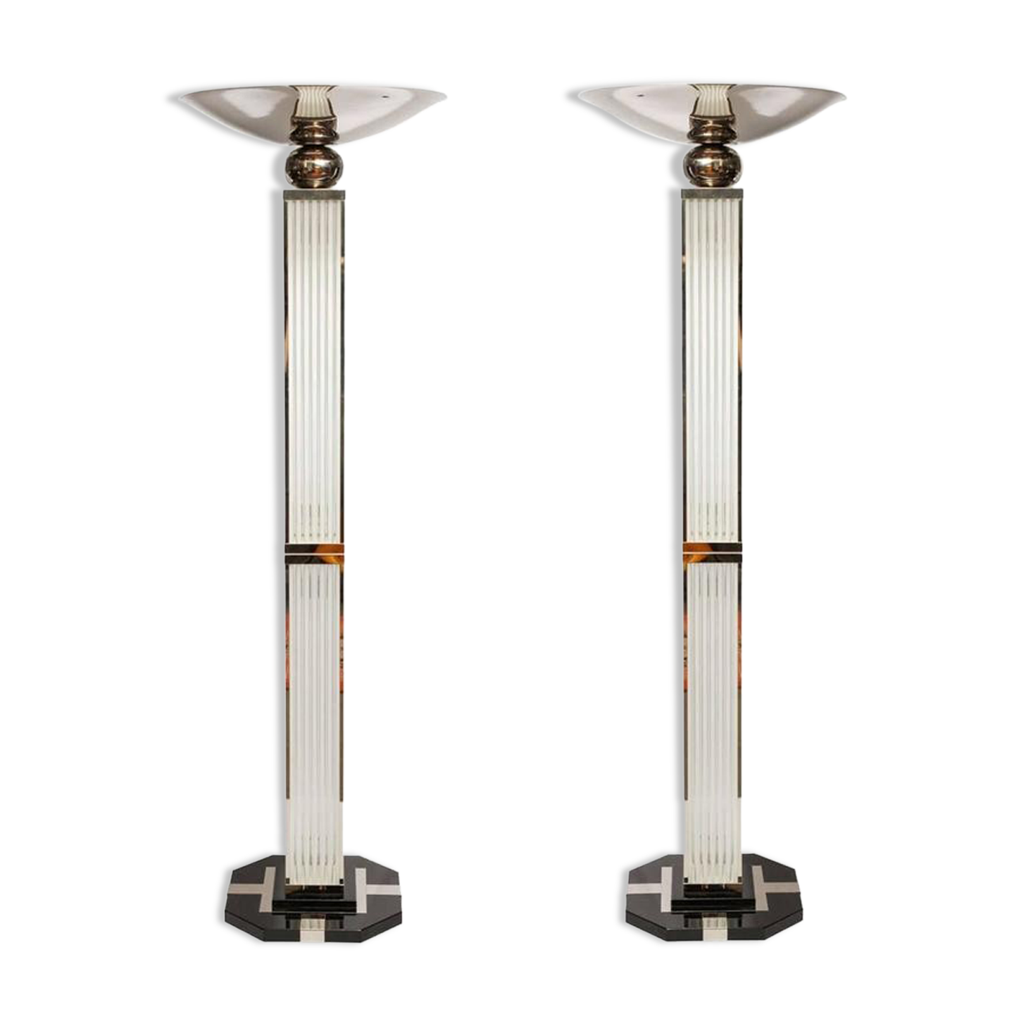 Paire de lampadaires art-déco