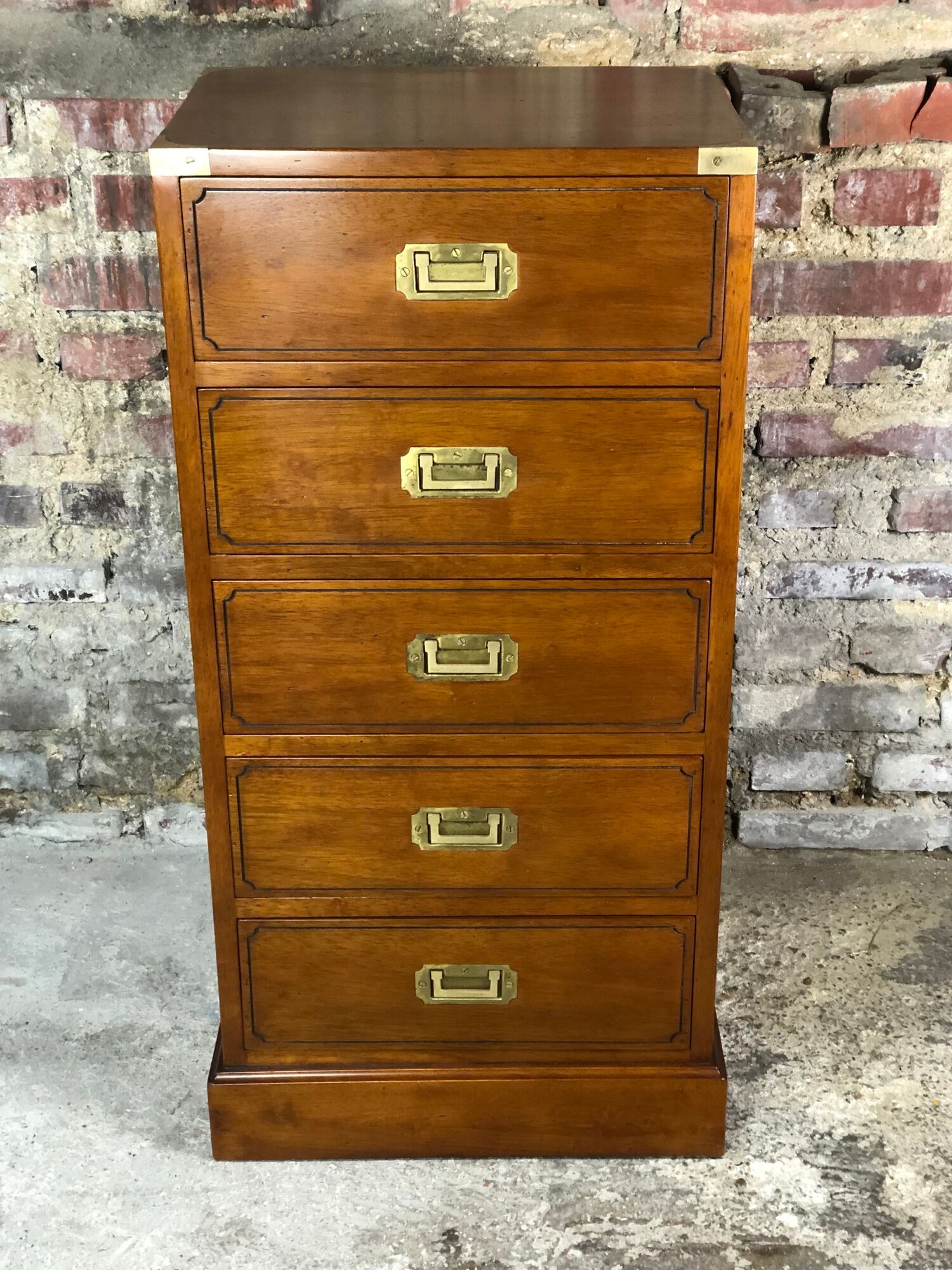 Chiffonnier / storage cabinet 5 drawers in rubber tree tint walnut and brass