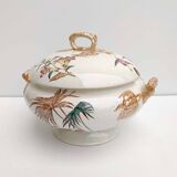 Porcelain soup tureen with heron and bamboo decor