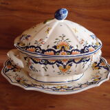 Together in faience, décor of Rouen