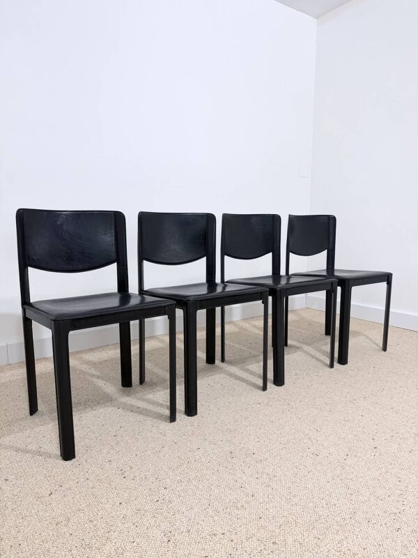 Lot de 4 chaises Matteo Grassi en cuir noir – Design italien