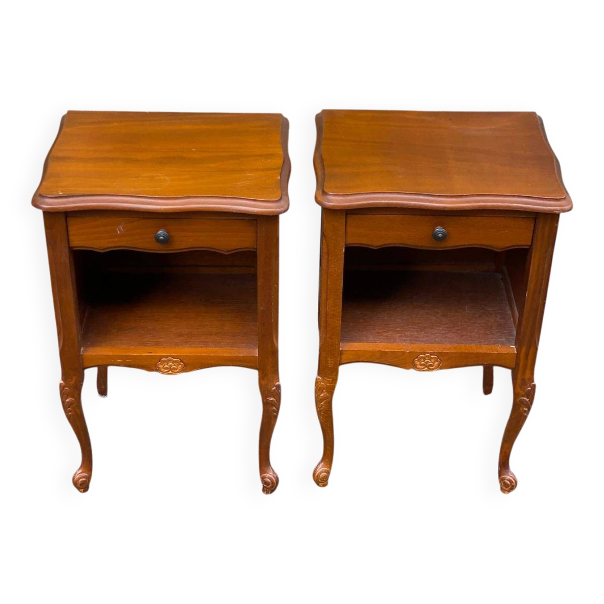 2 Louis XV bedside tables in cherry wood from 1950.