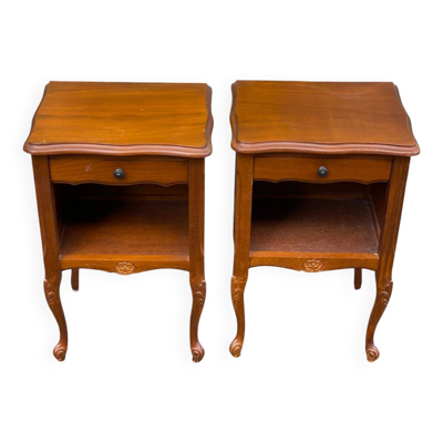 2 tables de chevet Louis XV en merisier 1950