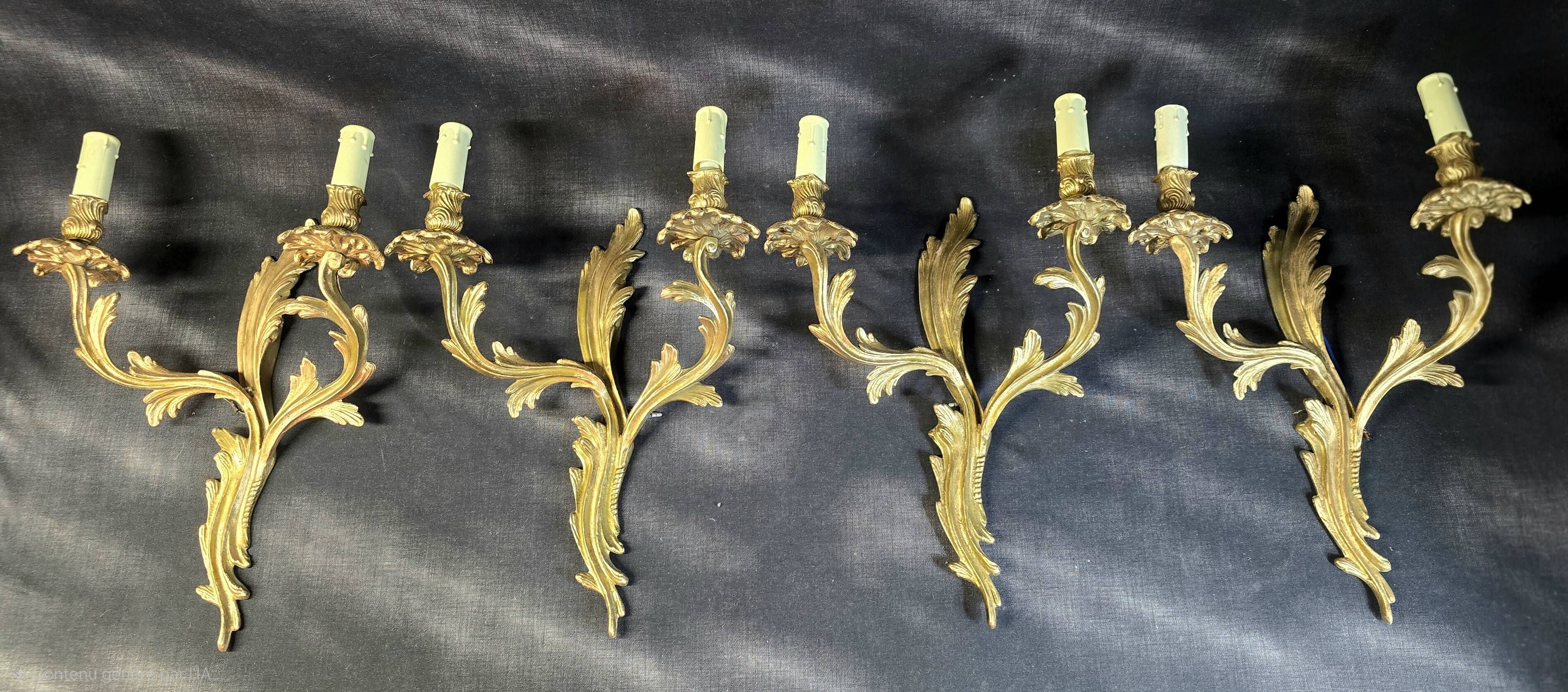 Set of 4 wall sconces in gilded bronze – Louis XV style – 20th century