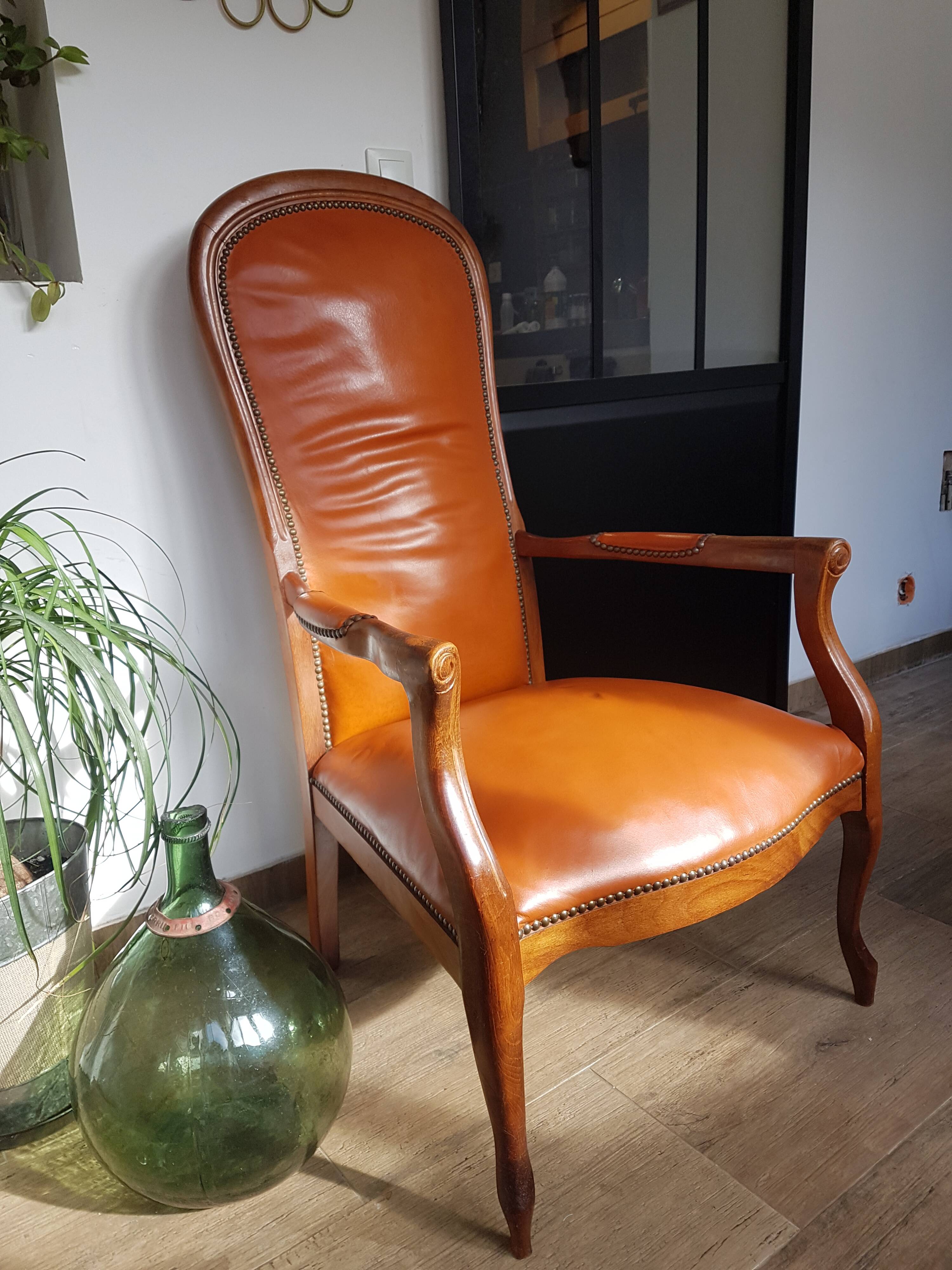 Fauteuil Voltaire en cuir