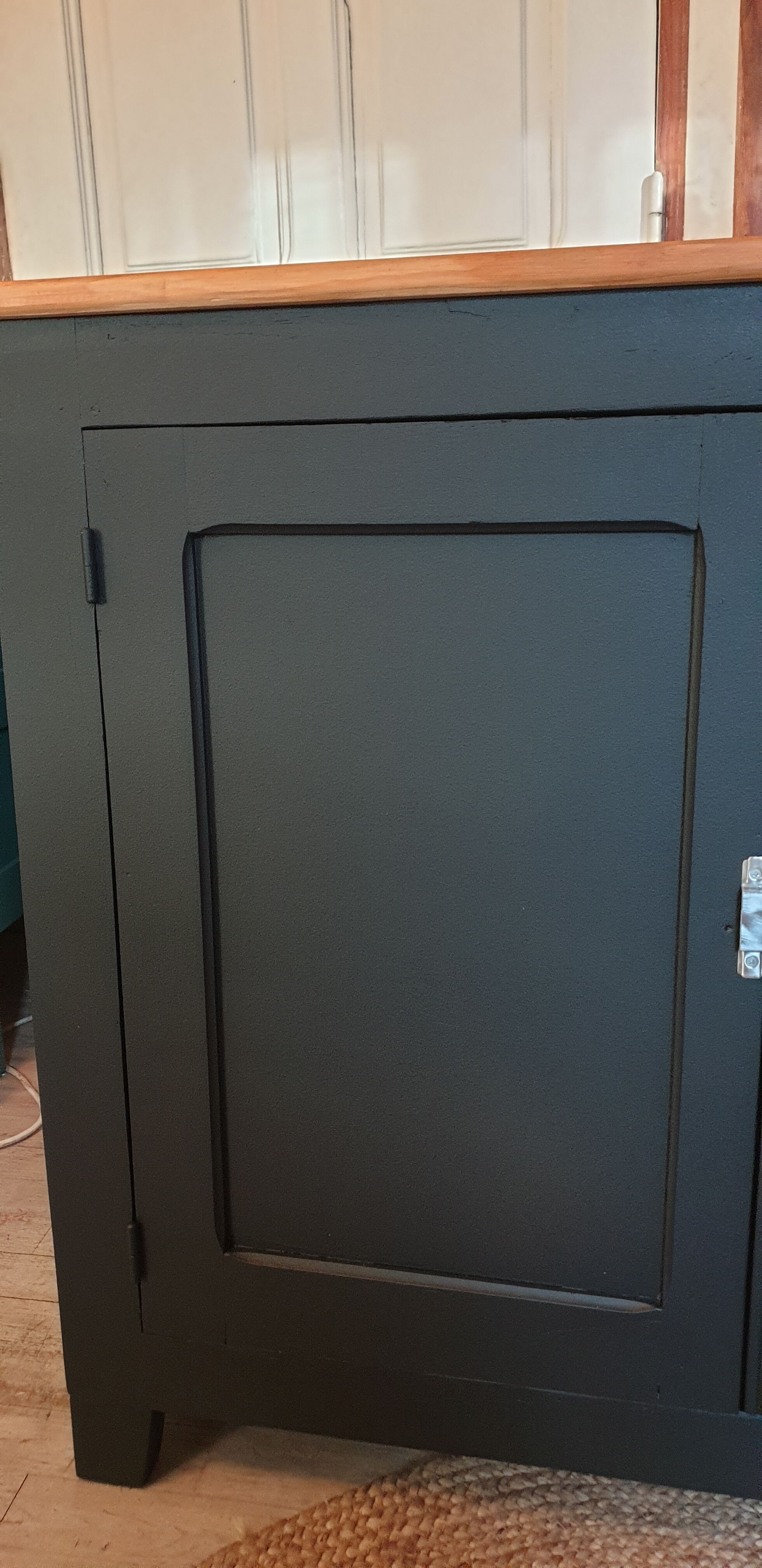 Black Parisian buffet