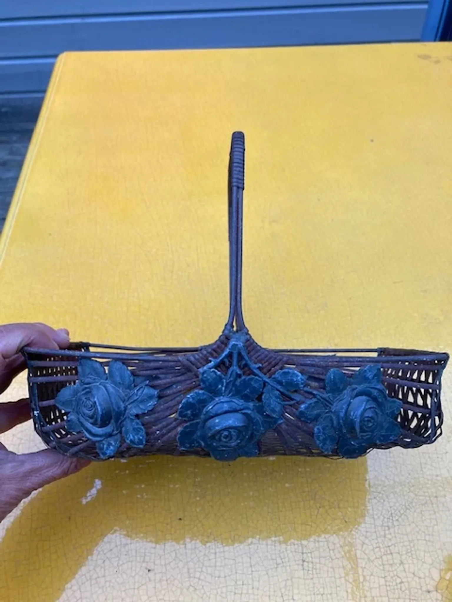 Metal basket in Art Deco style