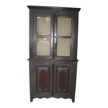 Vitrine antique en bois dur patiné, 18e-19e siècle.