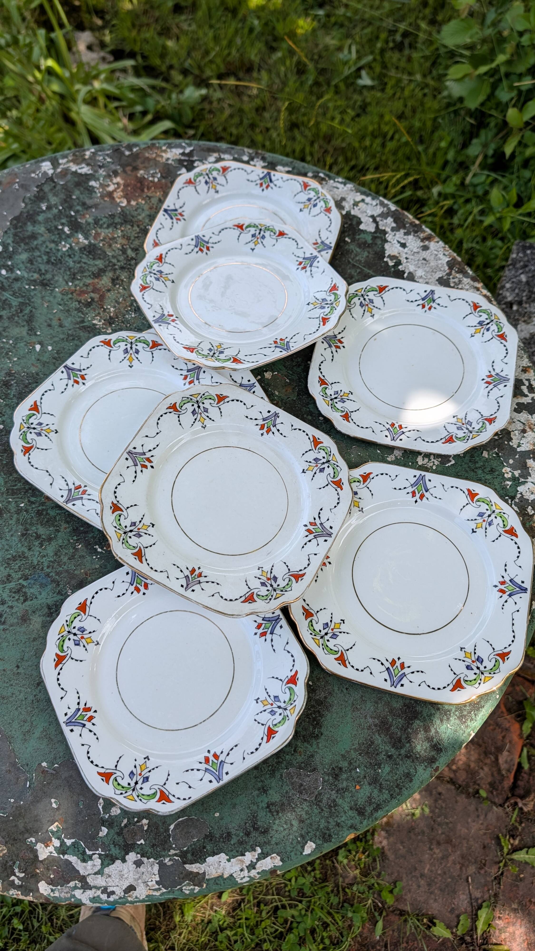 Art Deco English plates Gladstone