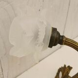 Sconce golden bronze tulip