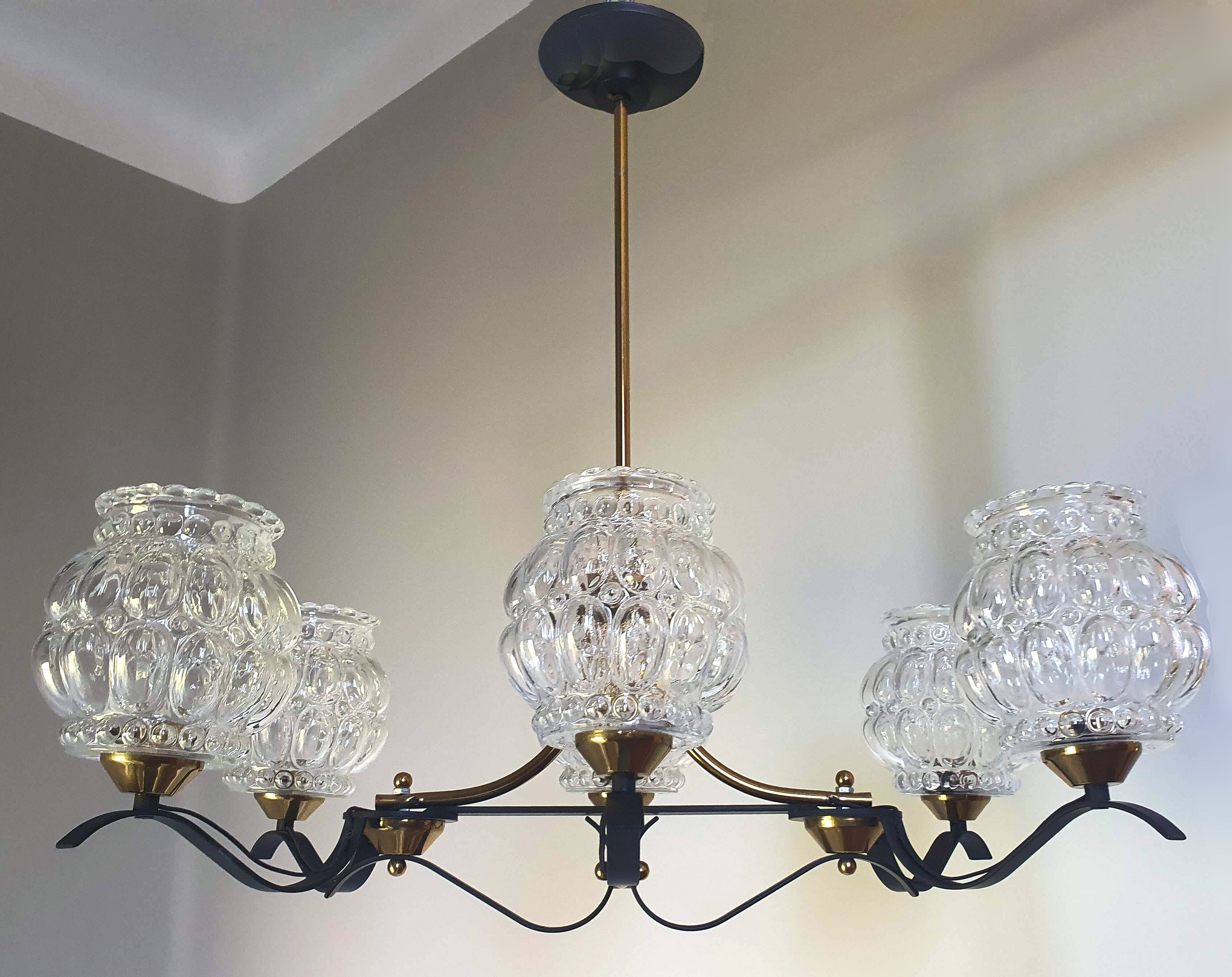 Suspension 50s/60s Arlus in brass and glass
