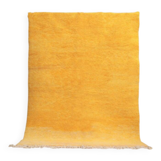 Hand-knotted long-pile yellow wool rug 150/250cm