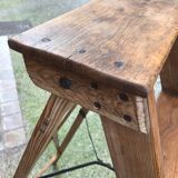 Wooden painter stepladder