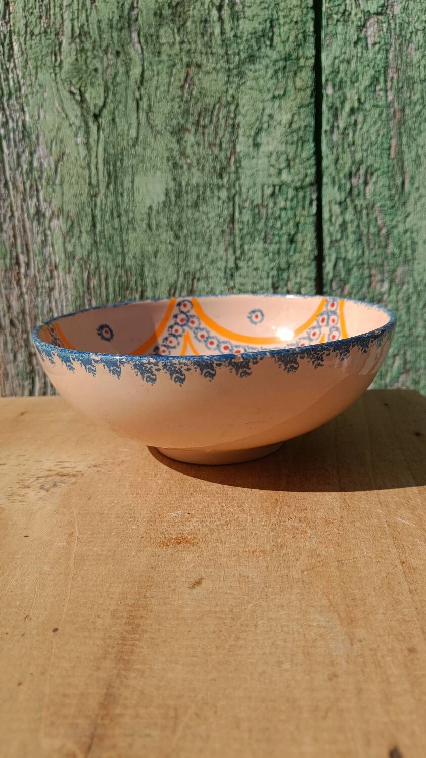 Small antique bowl Henriot Quimper