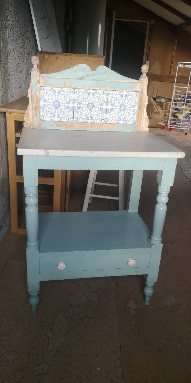 Shelf, sky blue patinated toilet console