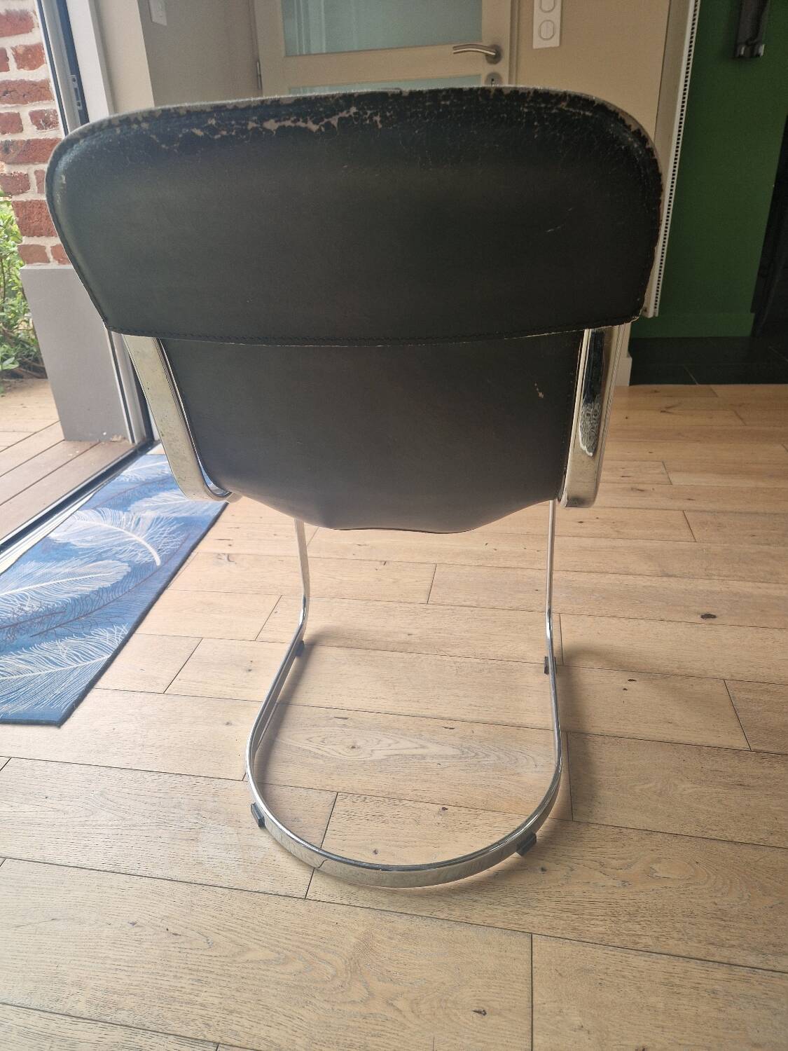 Set of six Cidue chairs