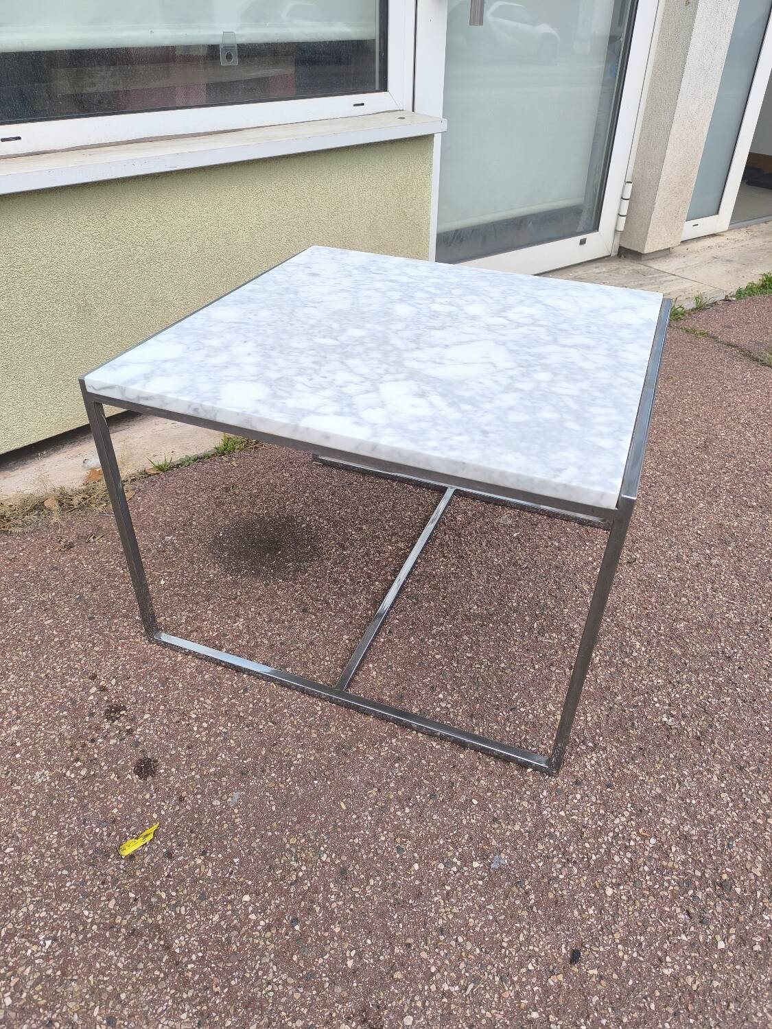 White marble and chrome coffee table, 1970