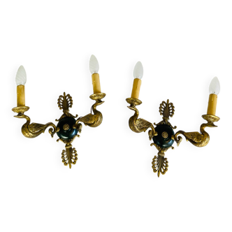 Empire bronze sconces with decorations of swans, palmettes and acanthus leaves