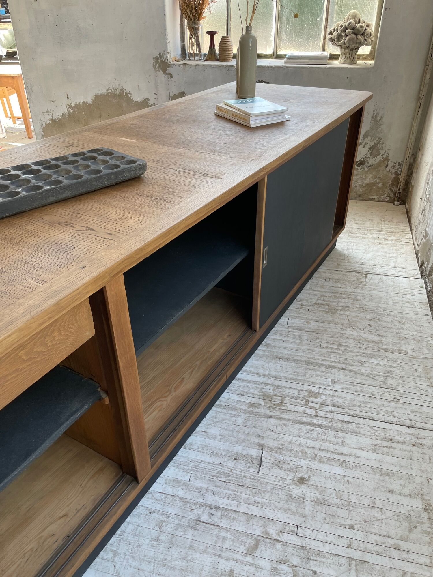 Two-sided counter sliding doors oak XXL 4m enfilade