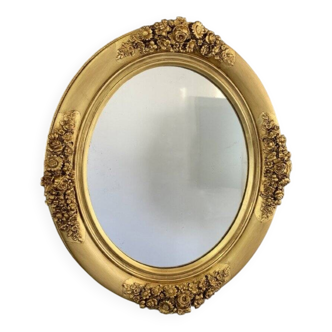 Miroir doré à motifs floraux XIXe siècle