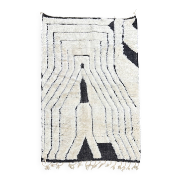 Large Beni Ouarain rug 190 × 300 cm – Graphic Berber rug in wool fa