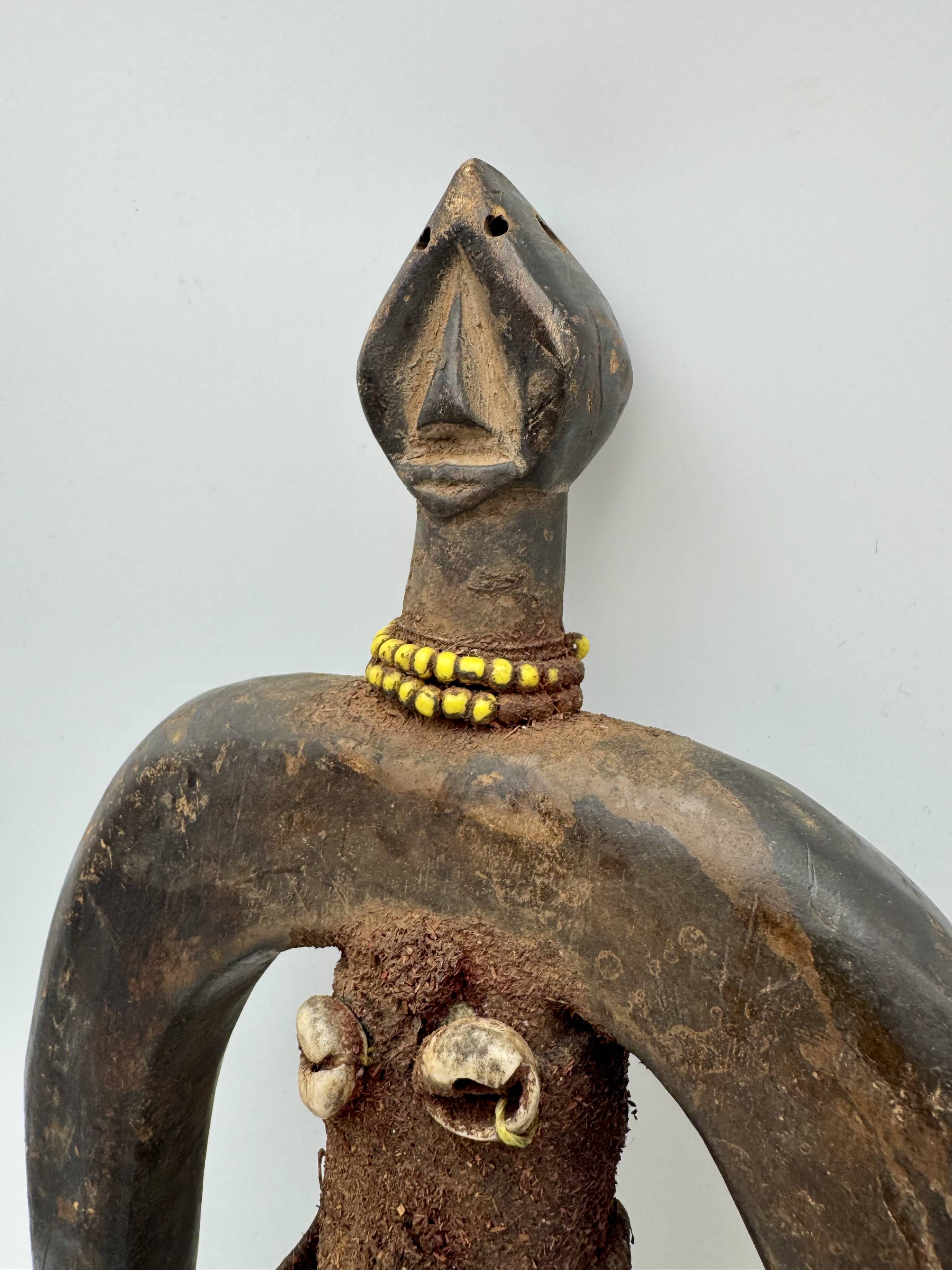 Poupée Namji ancienne – Art tribal africain – Statuette rituelle, Cameroun
