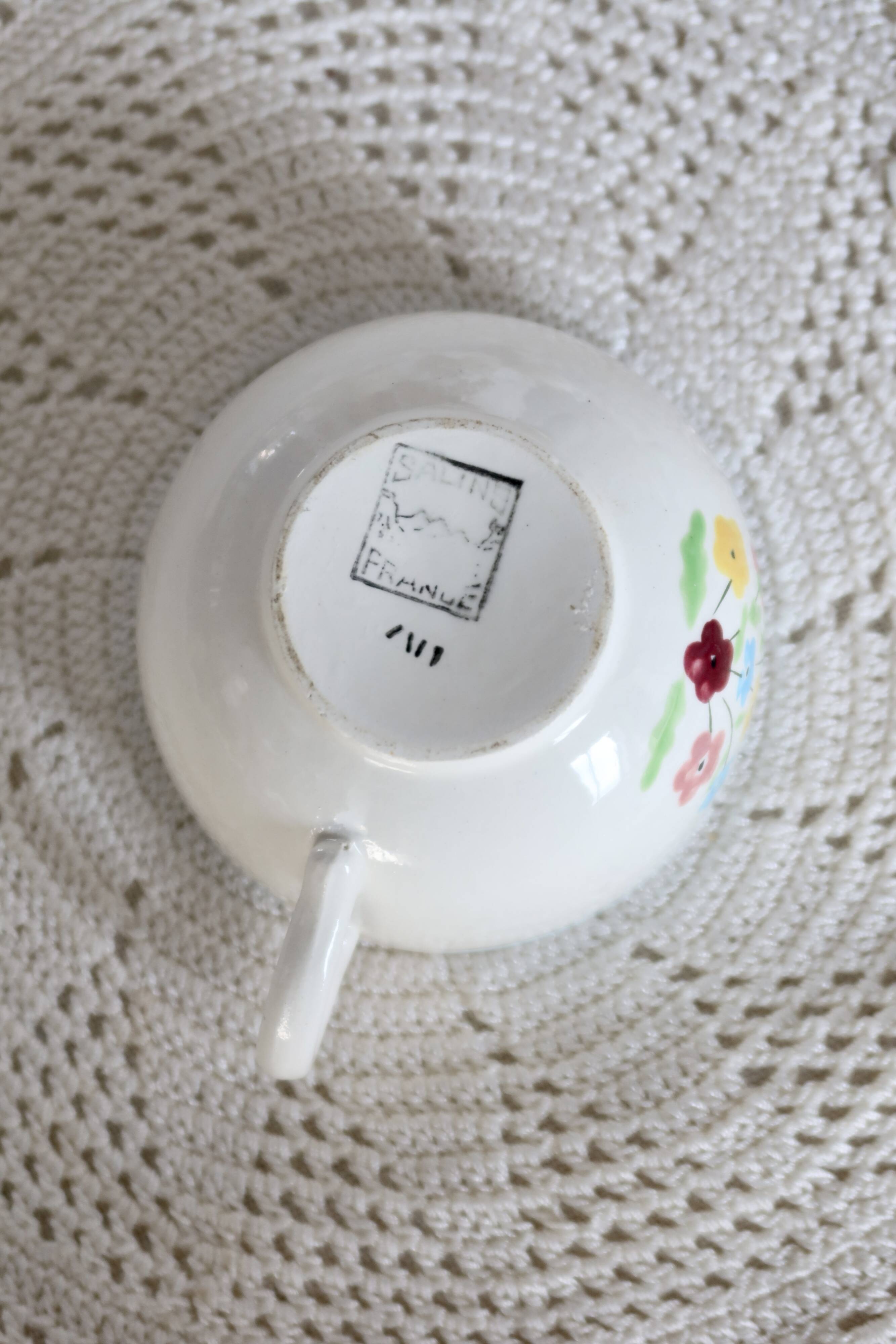 Vintage Salins earthenware chocolate cup - Floral pattern