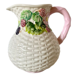 Fruit slip pitcher