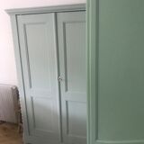 Armoire parisienne vert d’eau