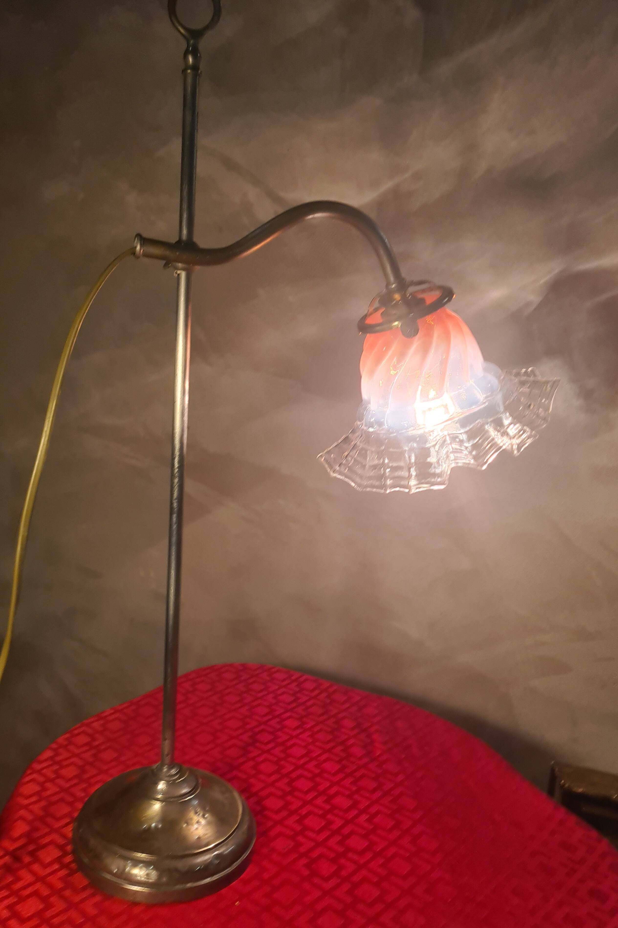 lampe de bureau laiton 1900 patine superbe 54x30 avec tulipe dentelle trans