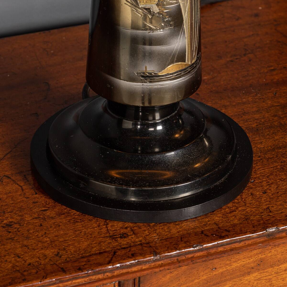 Mid 20thc japanese pair of lacquered table lamps c.1960